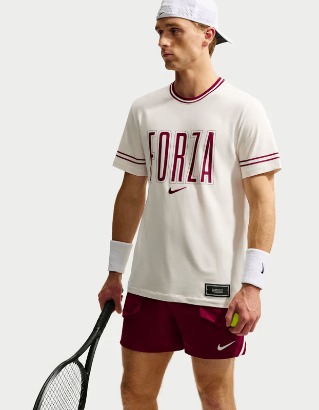 Nike Jannik Sinner Men's Dri-FIT Tennis Shirt (Pale Ivory)
