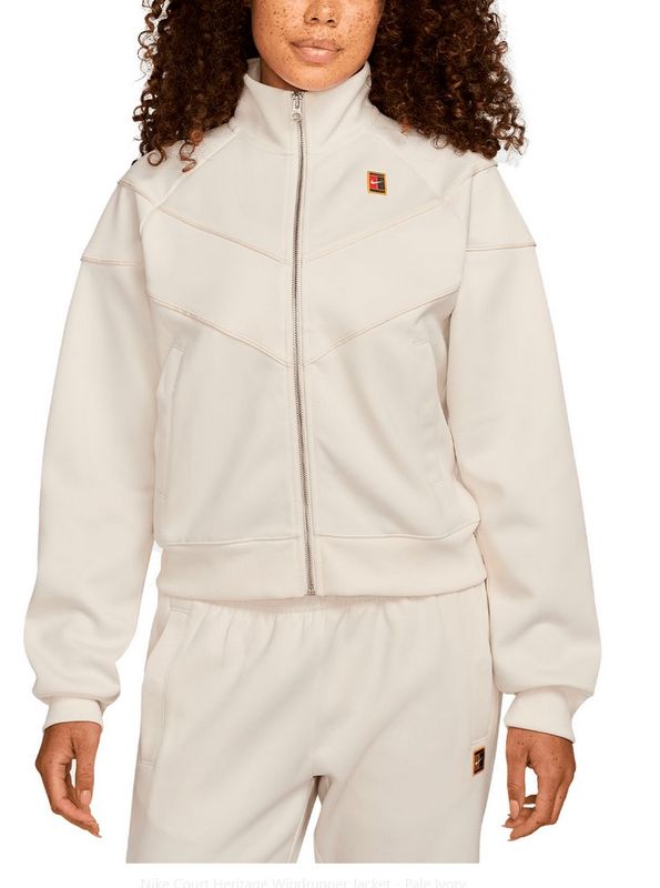 NikeCourt Heritage Windrunner Women's Tennis Jacket (Pale Ivory)