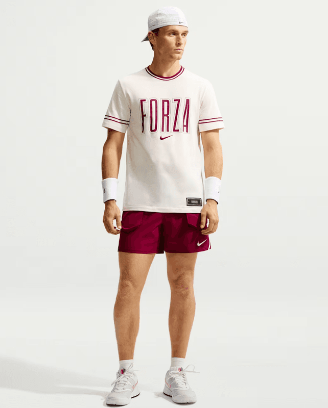 Nike Jannik Sinner Men's Dri-FIT Tennis Shirt (Pale Ivory)